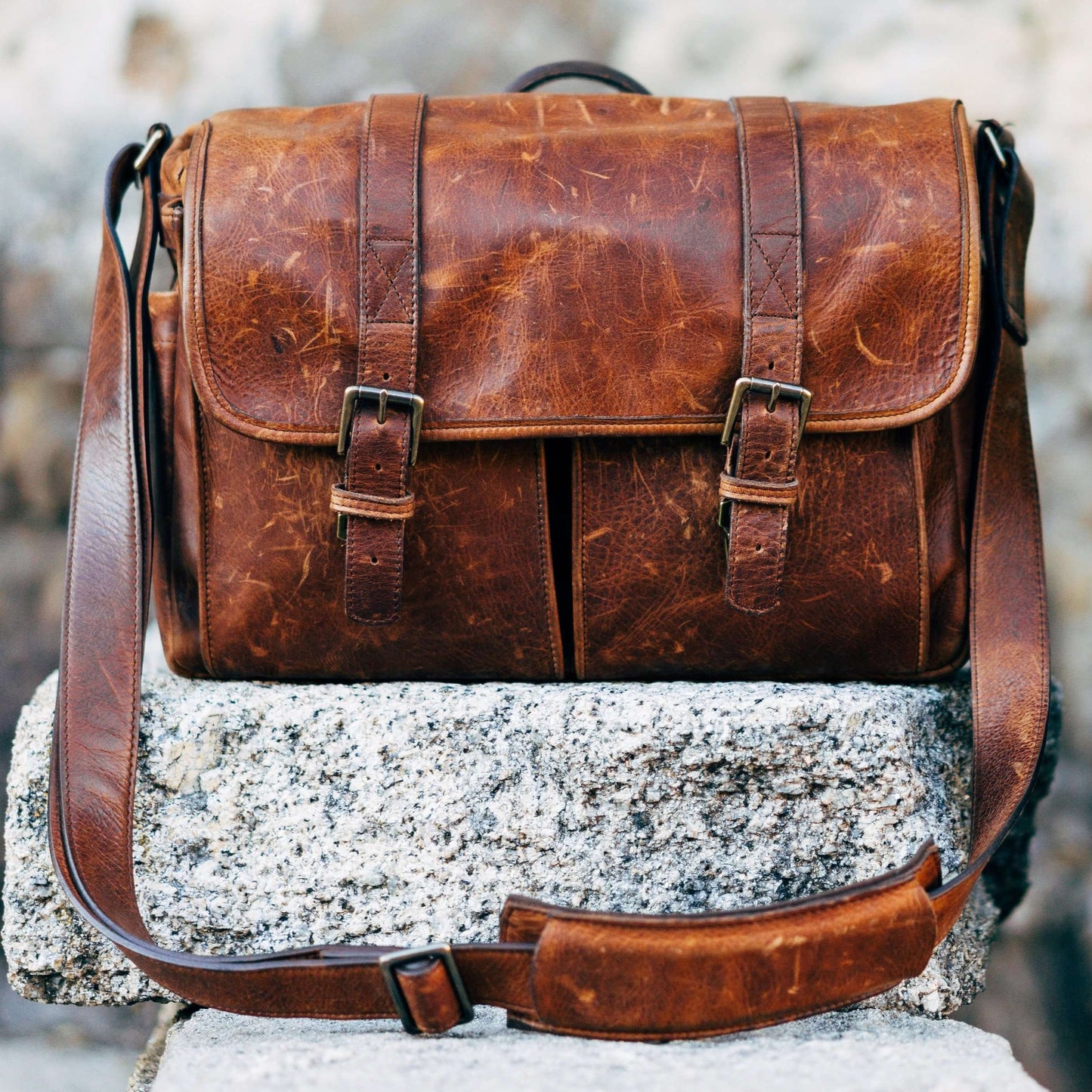 Roderigo Leather Messenger Bag